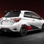 нов-Yaris