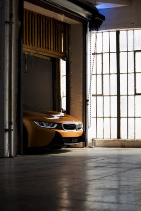 i8