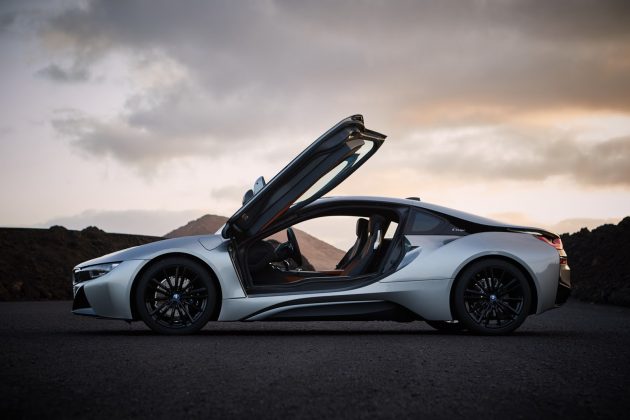 i8