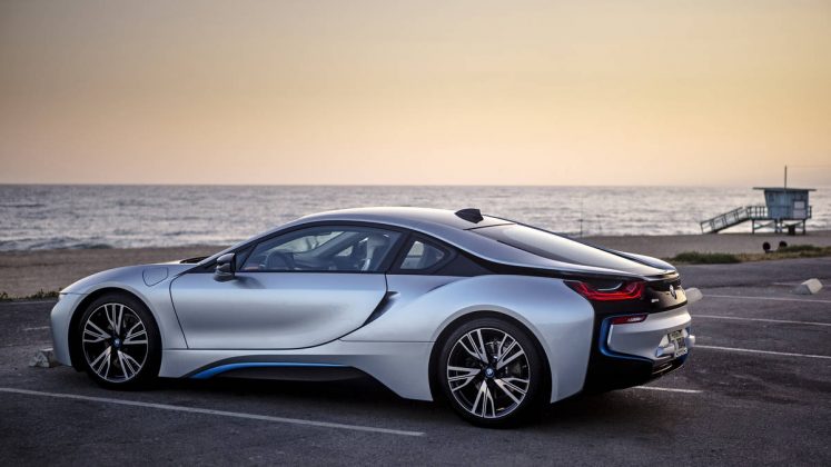i8