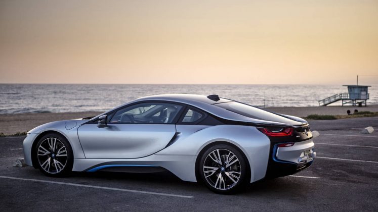 i8