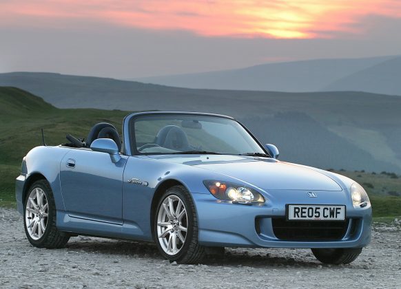 S2000