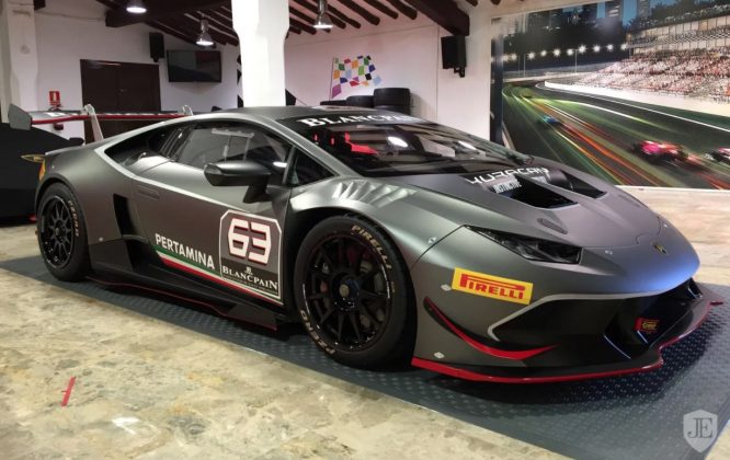 Huracan Super Trofeo