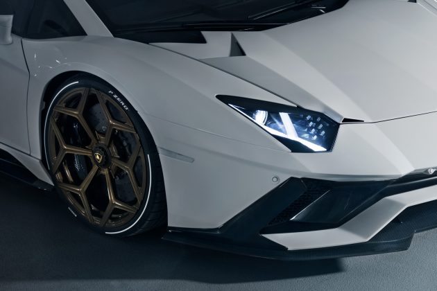 Aventador S