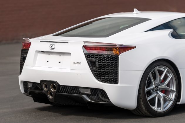 lexus lfa