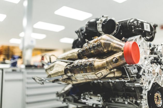 V12