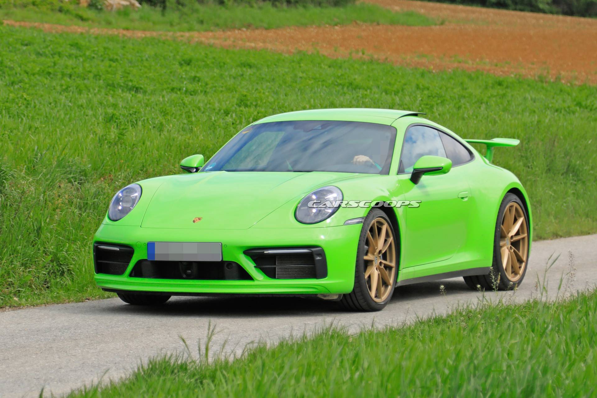 Эволюция Porsche 911 по годам