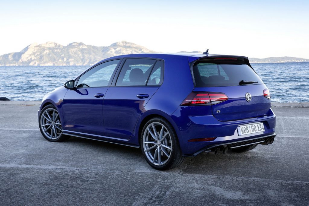 Golf R