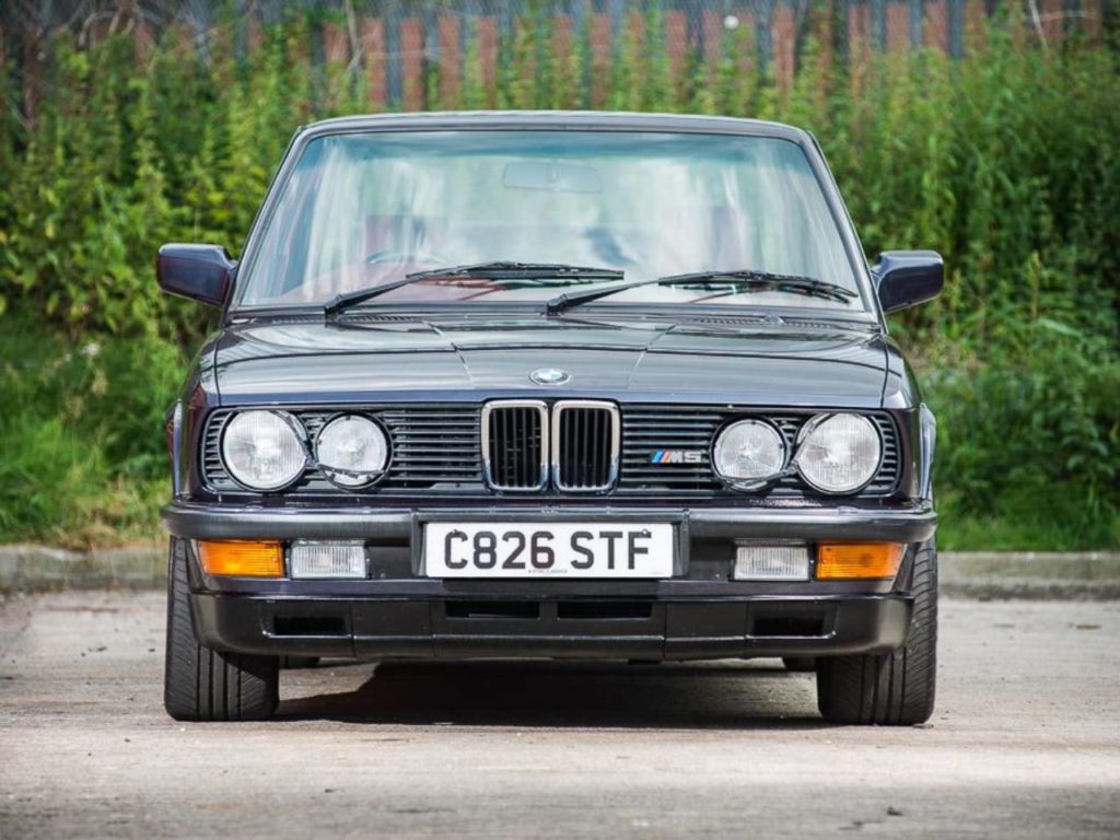 E28