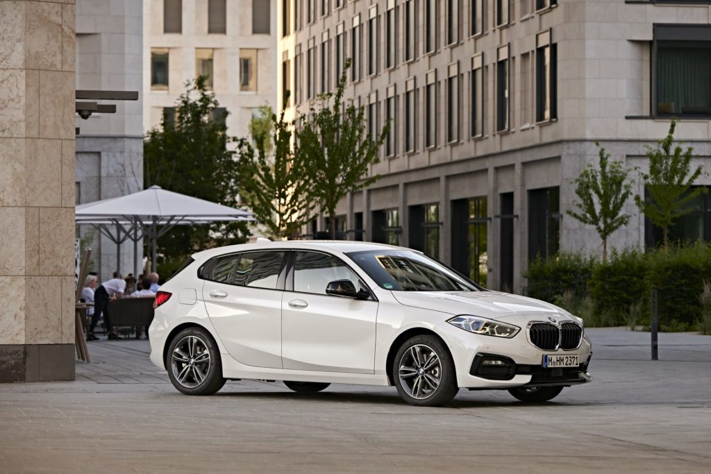 Планът на BMW да наводни пазара с електрически автомобили включва пускането на електрическа 1-Series, която ще се продава като i1.